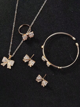 طقم مجوهرات 1 طقم يتضمن: قلادة، أقراط، سوار، خاتم، ذات تصميم فراشة بسيط للشباب