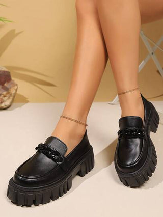 أحذية أوكسفورد حريمي زوج من موديلات الأكسفورد النسائية الكاجوال ذات الكعب العالي والسميك والنعل السميك مع إبزيم سلسلة، باللون الأسود، أحذية منصة برؤوس مستديرة للعمل والموضة