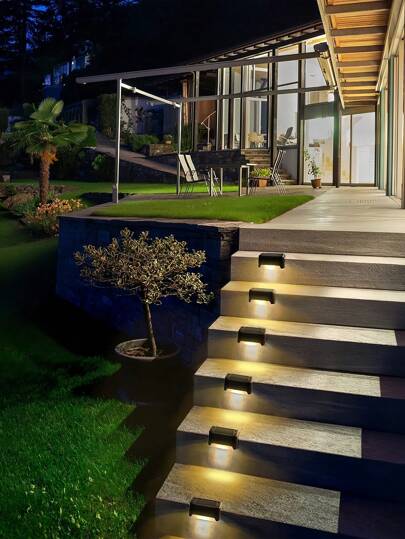 4 قطع/8 قطع / مجموعة أضواء LED تعمل بالطاقة الشمسية ، أضواء فانوس للساللم والأرصفة والأبواب وممرات المساحات الخارجية و الديكور للخريف والكريسماس والمنزل والخارج ليلاً