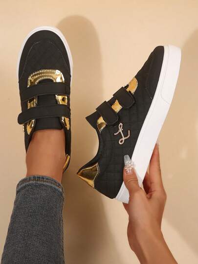 أحذية رياضية بيضاء للنساء، أحذية رياضية ذات نعل طري، أحذية كاجوال وخبز متنوعة، أحذية طلابية، أحذية شخصية مميزة، نعل مسطح