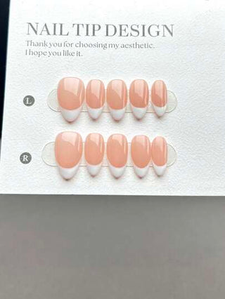 10 قطعة أظافر مزيفة مصنوعة يدويًا من الأظافر المنحوتة قصيرة على شكل اللوز، بطراز كلاسيكي وبسيط، DIY تصميم فرنسي أبيض على خلفية ظفر عاري، قطع أظافر مزيفة راقية، مناسبة للنساء والفتيات لاستخدامها يوميًا، مع مجموعة الأظافر