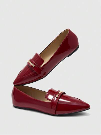 CUCCOO BIZCHIC نساء موضة جلد لامع حزام معدني زخرفي أحذية لوفرز بدون كعب، أحمر بسيط، مناسب للتنقلات، المواعدة، الحفلات، التسوق، المدرسة وغيرها من المناسبات