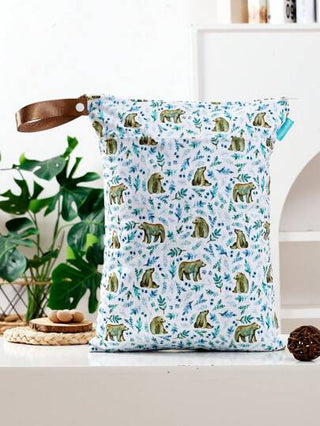 قطعة واحدة حقيبة قماشية قابلة لإعادة الاستخدام للpampers مبللة/جافة، مقاومة للماء، مع جيبين مغلقين بسوستة، مناسبة للسفر والشاطئ والحمام ورياض الأطفال وإيداع أغراض الطفل المتسخة، وحقيبة اليوغا والجيم للملابس البحرية أو الرطبة