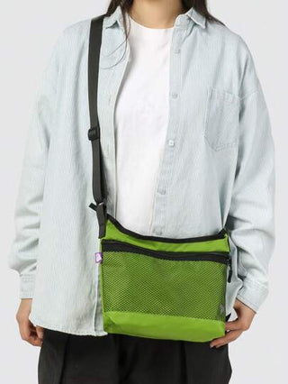 peach tree حقيبة رسول عصرية كاجوال من النايلون للرجال قطعة واحدة ، خفيفة الوزن مقاومة للماء، مناسبة للتنقل والرياضة والتنزه والدراجات والأنشطة الخارجية وعيد الهالوين، هدية مثالية للأب، الخطيب، الطالب