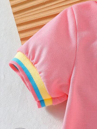 مجموعة ملابس علوية مطرزة على الجيب وتنورة كاجوال معقوفة للفتيات 2 قطعة