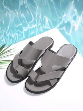 صندل رجالي مسطح عصري متعدد الاستخدامات بألوان عادية، خفيف الوزن، غير منزلق، مفتوح الأصابع، قابل للتنفس، مريح مناسب للخارج، العمل، الحفلات، أيام الأعياد والإجازات