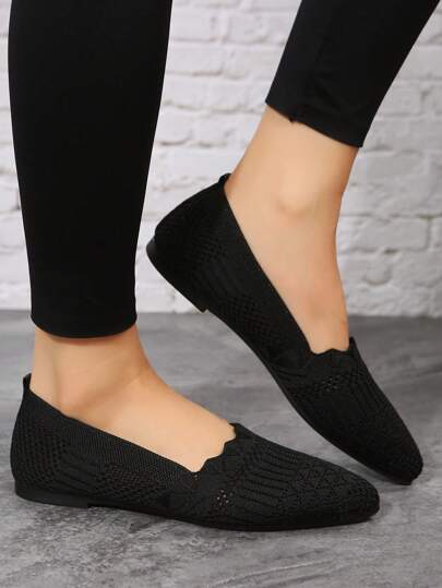 أحذية نسائية بنمط سهل الارتداء ذات رؤوس مدببة، ألوان سوداء، المقاسات من 35 إلى 45، للارتداء اليومي الكاجوال، خفيفة ومتنفسة وشاملة للاستخدام في الربيع والصيف والخريف