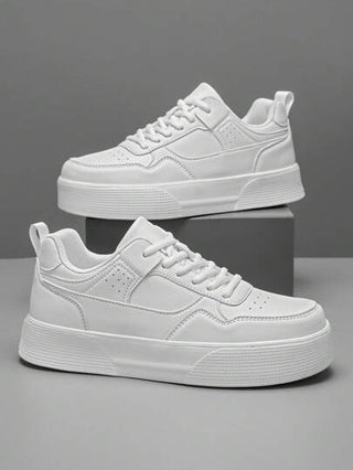 حذاء رياضي رمادي أحادي اللون للرجال بنمط السكيت بورد، برباط أمامي، تصميم ذو تفاصيل زخرفية بشكل بتشوورك ، رأس مستدير، منخفض الرقبة، رياضي