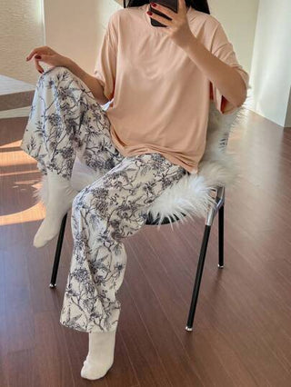 DAZY طقم بيجام نسائي بطبعات فضفاضة وأكمام قصيرة، قطعتين في المجموعة