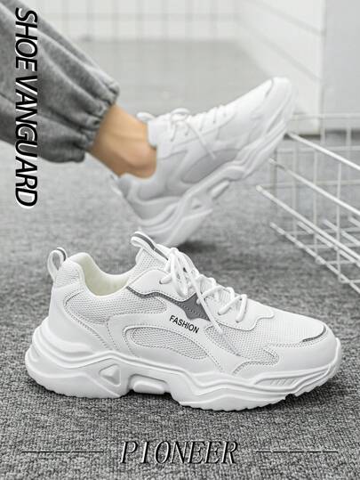 أحذية رياضية كاجوال منفذة خفيفة الوزن من الشباب، مريحة وماصة للصدمات بتصميم لوحة من جلد PU الأسود والأبيض ذات كعب منخفض للجري، متعددة الاستخدامات والموضة لارتداء الشارع والمقاسات الكبيرة، مناسبة لجميع المواسم