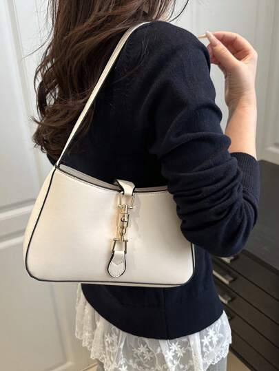 قطعة واحدة من حقيبة الكتف متعددة الاستخدامات للنساء، من تصميم فريد بلون أحادي من جلد البولي يوريثان خفيفة الوزن، مع حزام قابل للتعديل ومشبك فاخر للارتداء متعدد الأغراض، مناسبة للخروجات والتسوق والتصوير والتنقلات اليومية والعمل والعطل