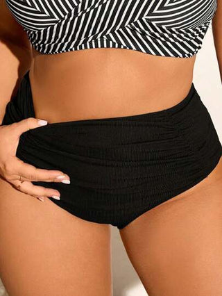 Swim Lushoire بيكيني سفلي بخصر عالي لون أحادي للنساء كبيرات الحجم للمناسبات البحرية