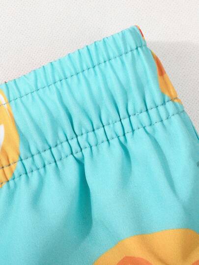 طقم قطعتين للرجال، شورت سباحة علي الطراز الصيفي والمنتجع بطبعة أوردك أصفر ، بحبل شد