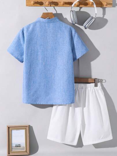 بدلة قصيرة الأكمام بياقة على شكل V وشورت للفتيان المراهقين