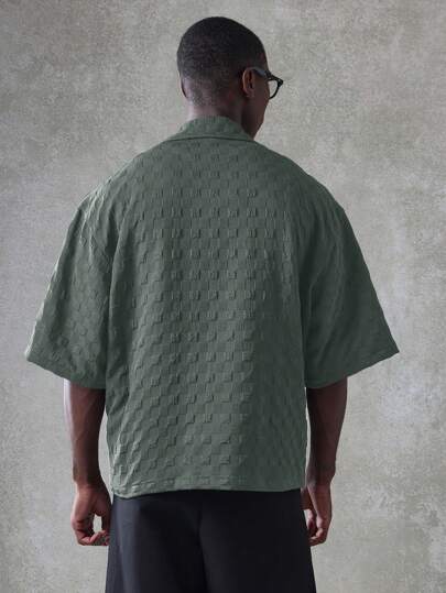 SUMWON قميص قصير الأكمام بطراز طوق كمبينج ذي طبعة مُكبَّر، طراز طوق قصير عادي، ملابس صيفية، رحلات استجمام وعطلات منتجع،خفيف الوزن