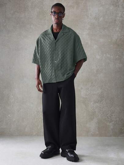 SUMWON قميص قصير الأكمام بطراز طوق كمبينج ذي طبعة مُكبَّر، طراز طوق قصير عادي، ملابس صيفية، رحلات استجمام وعطلات منتجع،خفيف الوزن