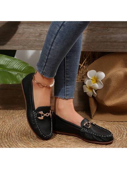 أحذية لوفر كاجوال منزلقة مسطحة للنساء مع قاع ناعم، أحذية خارجية مسطحة مضادة للانزلاق، خفيفة الوزن ومريحة للعمل/الاستخدام اليومي للأمهات متوسطات العمر