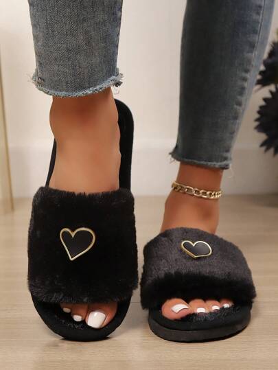 أحذية منزلية نسائية بشكل قلب محشوة، لينة وقابلة للارتداح، مناسبة لغرفة المعيشة والنوم في جميع الفصول