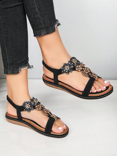 صنادل نسائية خفيفة كاجوال مزينة بحجر الراين مفتوحة من الأمام مزخرفة على الطراز البوهيمي