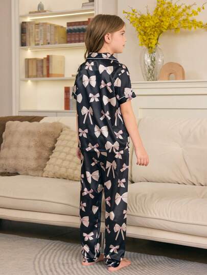 مايوه حريمي قطعة واحدة مجموعة بنات مكونة من قطعتين تشمل كارديجان بياقة بولو مطبوع بالفراشة السوداء والشريط والبنطال الكاجوال منزلي / بيجاما