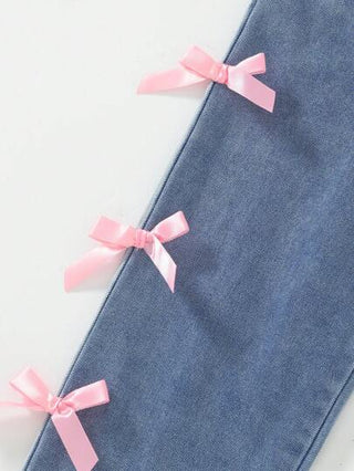 تيشيرتات بناتي طقم بقطعتين (ملابس علوية وبنطلون) للبنات الصغيرات مطبوع عليه فراشات، بأكمام قصيرة وبنطلون جينز مع تريم من الفيونكة، مناسب للارتداء اليومي في الصيف