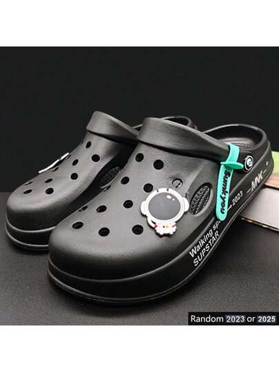 الحلق مريحة للرجال والنساء مع ذات أكسسوارات ، أحذية حديقة ذات أربطة سميكة، صنادل للزوجين مضادة للانزلاق ، أحذية خفيفة ثقب الأحذية الشرقية المغلقة سهلة الارتداء والنزع مناسبة للاستخدام داخليا وخارجيا على الشاطئ والمسبح، إصدار رقمي 2025 أو 2025 عشوائي