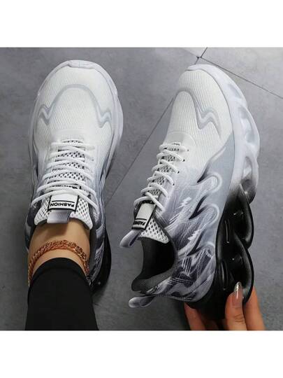 أحذية رياضية رياضية للنساء ذات تصميم متنوع وعصري مريح مع نقش اللهب , سهل الربط, وأسفل منسوج بالألوان الجراديينت، أحذية تريض وأنشطة غير رسمية