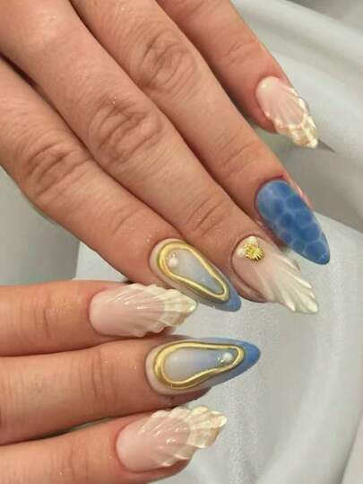 24 قطعة أظافر جل لوك لوز ثلاثية الأبعاد بطبعات نقوش المحار والبحر، أظافر فرنسية الطرف مع تزيين اللؤلؤ، مناسبة تمامًا للأظافر الاصطناعية الأكريليك، متضمنة: 1 علبة غراء هلامي و 1 ملف أظافر، أظافر فرنسية وأظافر صيفية لاستخدام المرأة والفتيات في الحفلات...