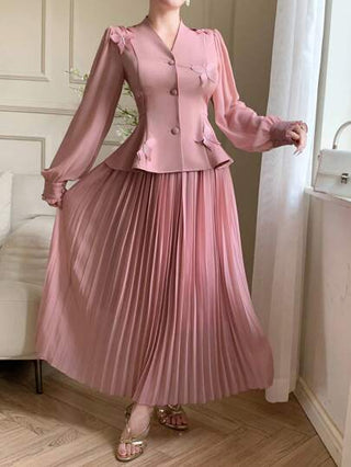 طقم حريمي قطعتين DAZY مجموعتان من الملابس النسائية مع تصميم إليجانت من التنورة المكشكشة ذات الكشكشة المطوية والخصر المربوط وزخرفة الفراشة الثلاثية الأبعاد