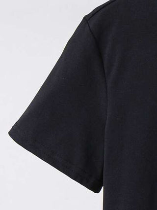 SHEIN طقم بيجاما كاجوال لتوين يتكون من بلوزة تي شيرت قصيرة الأكمام مع طباعة الأحرف وبنطال مربع الرسم