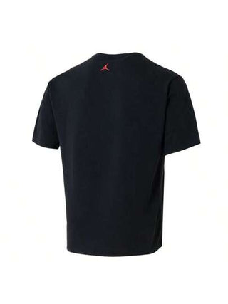 Nike تي شيرت تدريب ضيق من AS M J BRND BR SNKR PCH SS CRW للرجال، للركض واللياقة البدنية، تي شيرت قصير الأكمام مريح وقابل للتنفس، HJ2327-010