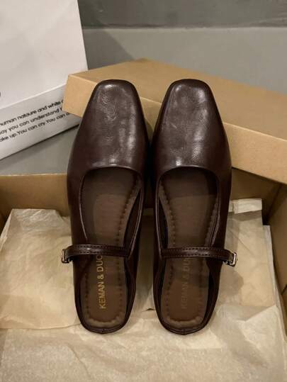 مِلْحَقَات نِساء خفيفة عادية موديل 2025 للربيع والصيف، شبشب إنزلاق من غير ظهر، قاع ناعم، كاجوال