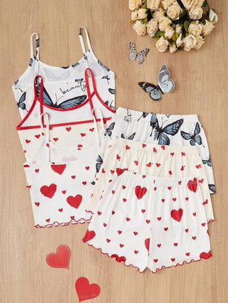 Shein Underwear&Sleepwear Basics 3 قطع مجموعة تشمل بيجامة بطبعة القلب والفراشة، تتكون من توب وشورت