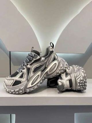 أحذية رياضية كاجوال للرجال بنعل سميك مريح ذات طراز رجعي عصري مشوه بأسلوب الملابس الخارجية الأنيق'