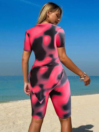 طقم تانكيني حريمي Swim Shayni ملابس شاطئ عتيقة الطراز للنساء - ملابس سباحة متواضعة من قطعتين بتوب نصف كم ، بنطلون كابري وسترة رباط ناعم جديدة لعام 2024