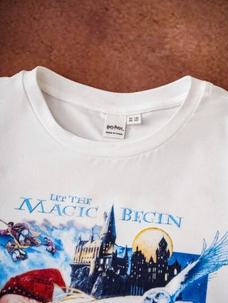 HARRY POTTER X SHEIN تي شيرت أكمام قصيرة أبيض غير رسمي مع رسومات، مناسب للأولاد والمراهقين، متعدد الاستخدامات