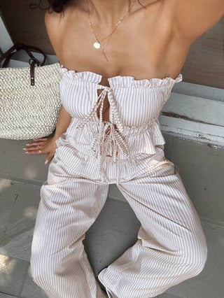 طقم حريمي قطعتين Flirla طقم ملابس علوية بيزي مخطط مع فرنجات وأربطة أمامية مع بنطلون للنساء مجموعة قطعتين غير رسمية