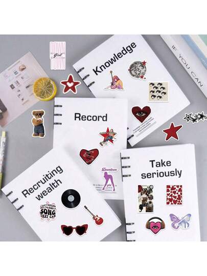 100 قطعة ملصقات جمالية رسومات جرافيتي Y2K ، ملصقات فينيل جمالية كرتونية جميلة لزجاجة المياه والكمبيوتر المحمول والهاتف والزلاجات والجيتار والحقائب والألبوم ولوح التزلج والخوذة والدراجة والدراجة النارية والسيارة والآلات الموسيقية، هدايا ديكور الحفلات البال