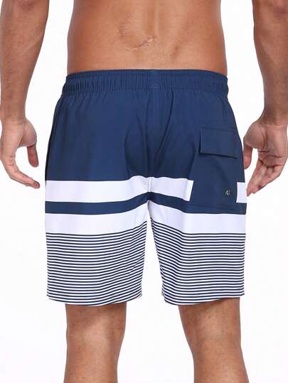 شورت سباحة رجالي أزرق جديد الطباعة المخططة، شورت رياضي مضغوط من قطعتين، سريع الجفاف مع أجيب على الجيوب للسباحة والشاطئ