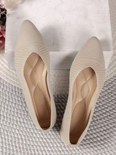 أحذية مسطحة نسائية مصنوعة من الأقمشة المحبوكة بنقطة حادة، موحد اللون، كاجوال سهلة الارتداء والخلع، متعددة الاستخدامات