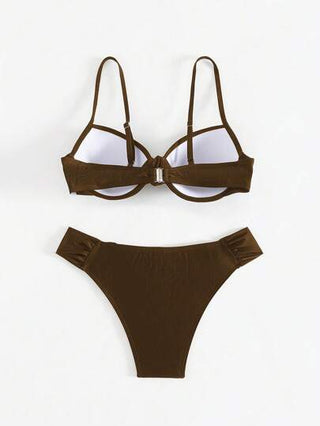 Swim Basics ملابس السباحة للنساء قطعتين باللون الأسود ذات تصميم مفصل جمع مع شريط معزز لأعلى البدلة والسراويل السباحة، مناسبة لأوقات الشاطئ والعطلات