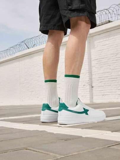 XTEP أحذية رياضية متعددة الأغراض سميكة القاع ذات لون أبيض للرجال والنساء ، أحذية كاجوال صيفية ، أرقام المنتج 881219319851