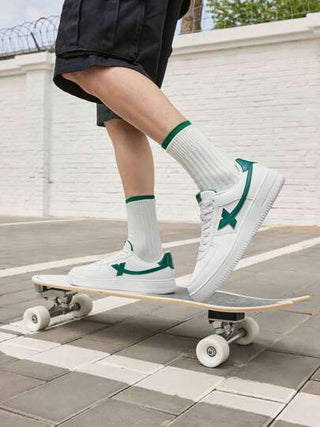 XTEP أحذية رياضية متعددة الأغراض سميكة القاع ذات لون أبيض للرجال والنساء ، أحذية كاجوال صيفية ، أرقام المنتج 881219319851