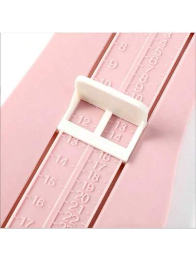 جهاز قياس قدم الطفل أداة لقياس حجم أحذية الأطفال، مقياس لقياس طول القدم للحصول على قياس دقيق لأحذية الأطفال، جهاز قياس القدم لشراء أحذية الأطفال عبر الإنترنت