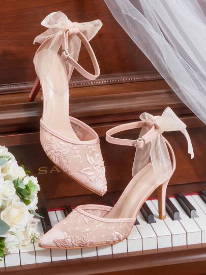 CUCCOO HITCHD أحذية كعب عالي بتصميم أنيق ذات نقشات دانتيل زهرية مع فيونكة، تصميم رومانسي مع فتحات تهوية مناسبة لحفلات الزفاف والسهرات