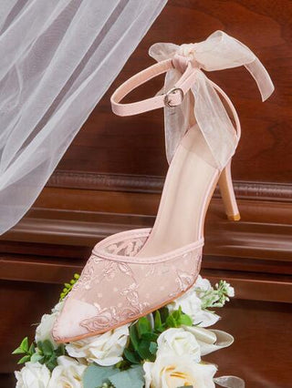 CUCCOO HITCHD أحذية كعب عالي بتصميم أنيق ذات نقشات دانتيل زهرية مع فيونكة، تصميم رومانسي مع فتحات تهوية مناسبة لحفلات الزفاف والسهرات