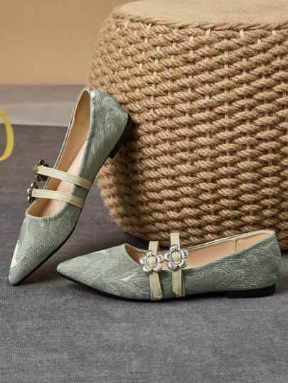 زوج من أحذية نسائية مسطحة برأس مدبب، أحذية عمل من الجلد الناعم، صندل كاجوال قابل للارتداء، أحذية مريحة منخفضة الكعب ومنخفضة الحرف مناسبة للتنقل