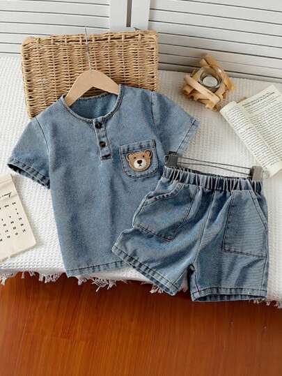 مجموعة فتى صغير 2 قطعة جاكيت جينز طباعة دب كاجوال + شورت جينز، مناسب للحياة اليومية ، المدرسة، النزهات، اللعب في الهواء الطلق، رحلات الربيع/الصيف، العطلات، السفر، الاسترخاء، التشمس