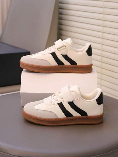 أحذية رياضية جديدة وعصرية للرجال والنساء والأطفال، أحذية متعددة الاستخدامات وملائمة مختلف الأزياء