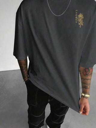 تي شيرت رجالي فضفاض مطبوع أكمام قصيرة، تصميم راقي، ضروري للصيف، سهل التنسيق، أظهر أسلوبك